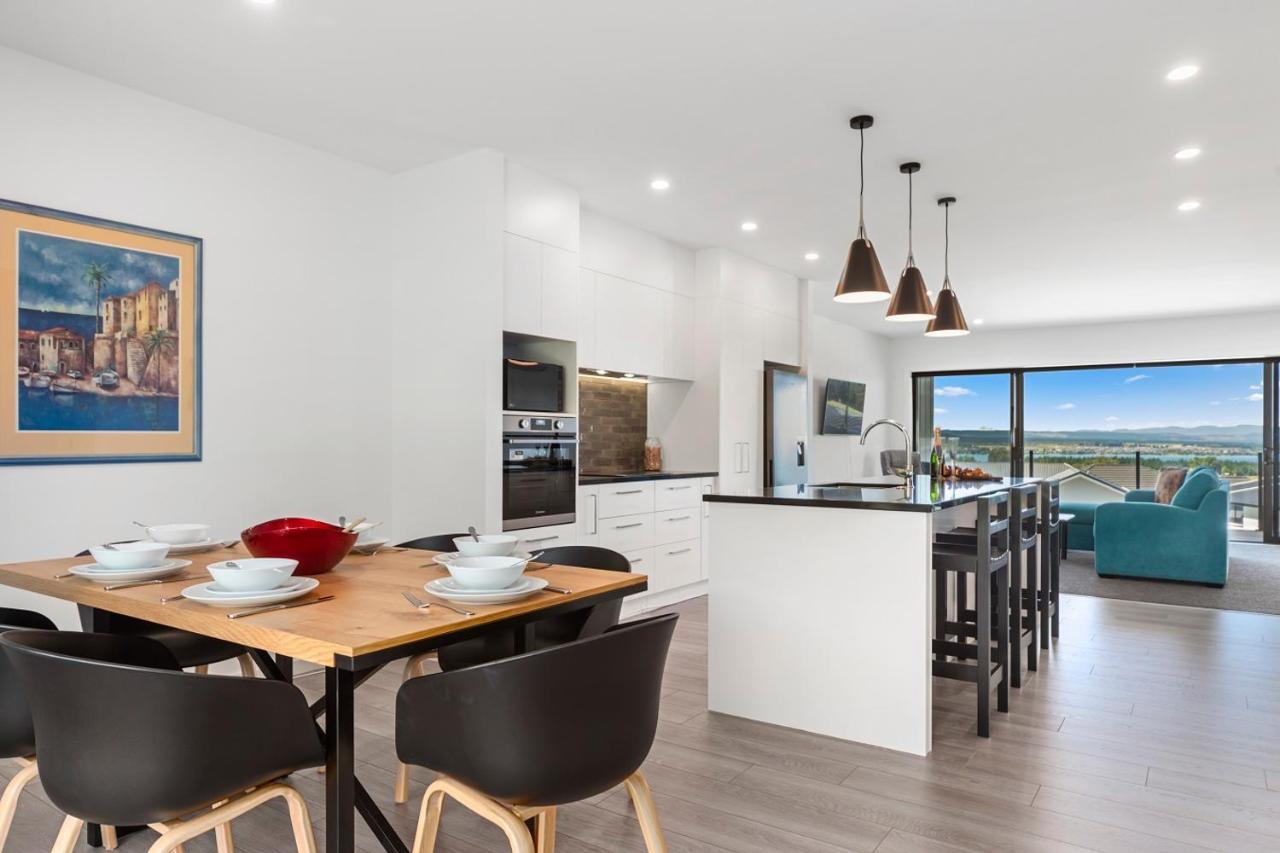 Blue Dun Views - Taupo Apartment Exterior photo