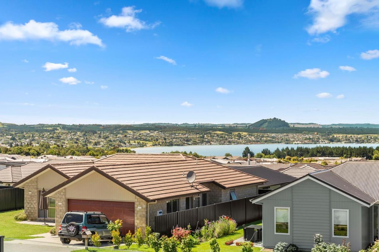 Blue Dun Views - Taupo Apartment Exterior photo